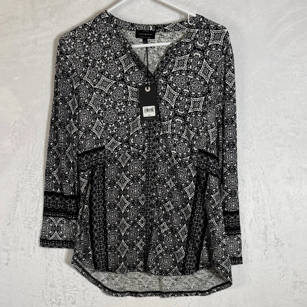 Lucky Brand NWT Button Down Black and White Geometric Women's Top Large